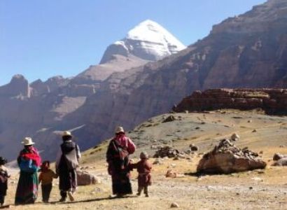11 DAYS KAILASH MANASAROVAR YATRA VIA HELICOPTER – 2026