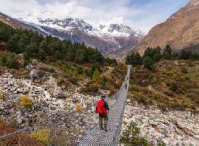 Manaslu Circuit Trek Tour