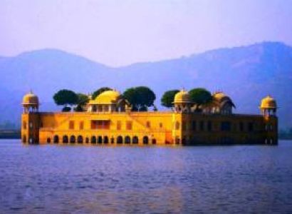 Jaipur - Udaipur 5 Days 4 Night Tour