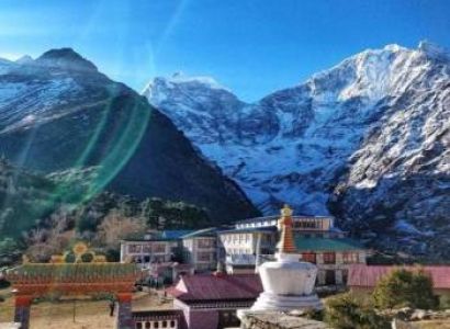 15 Days Mt Everest Base Camp Trek Summer Tour