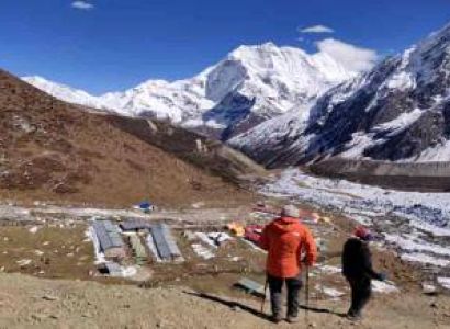 Manaslu Circuit Trek Tour