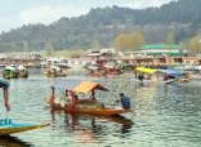 Kashmir Tour Package For 8 Adults