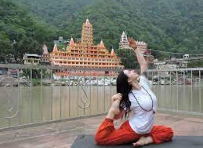 8 Nights - 9 Days Yoga Tour In Himalayas