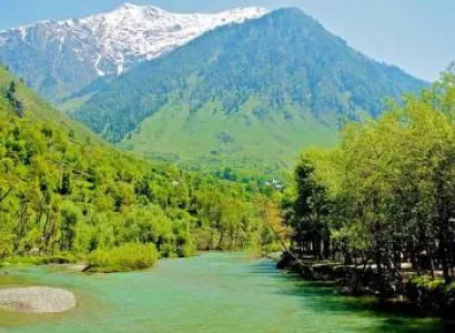 4 Nights 5 Days Srinagar Gulmarg Pahalgam Tour Package