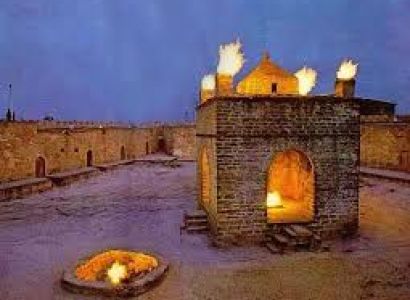 Baku Unveiled Exclusive Group Tour Experience