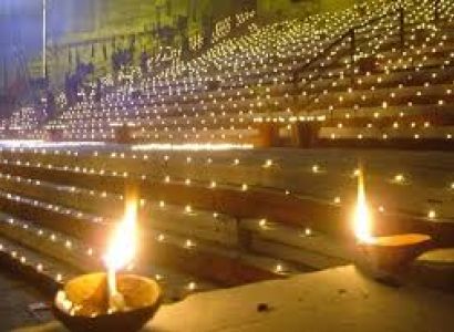 2 Days Varanasi Devdipavli Package