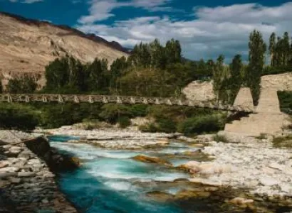 4 Nights 5 Days Trip to Kashmir