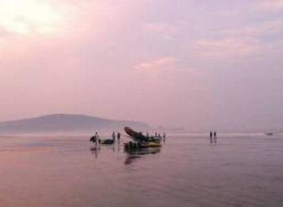 2 Nights 3 Days Shrivardhan - Harihareshwar Package