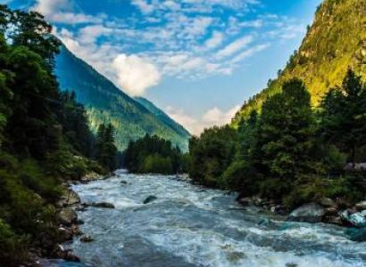 4 Night - 5 Days Delhi To Kheerganga Adventure Tour