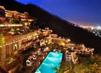Neemrana Fort Palace - Neemrana Tour