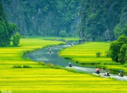 Northern Charm Hanoi - Ninh Binh - Sapa and Halong Bay Escape