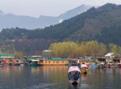 4  night 5 days Kashmir Package