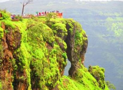 1 Night 2 Days from Pune to Mahabaleshwar Tour Package