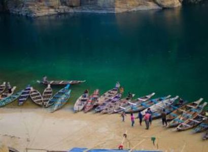 Camping at Dawki Shnongpdeng