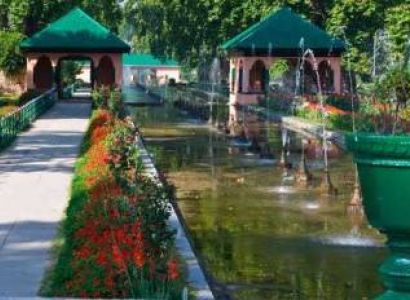 4 Nights - 5 Days Kashmir Tour Package