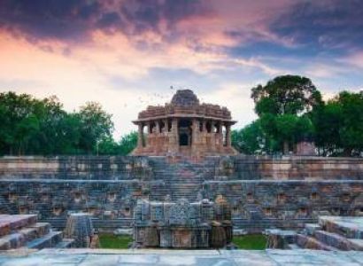 Gujarat 8 Night 9 Days Tour Package