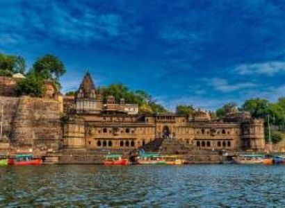 2 Nights - 3 Days Maheshwar Tour Package