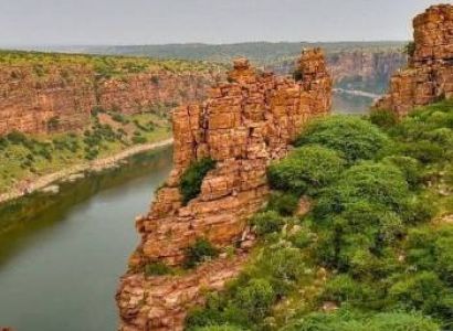 Kadapa - Yaganti - Srisailam Tour 2 Night - 3 Days