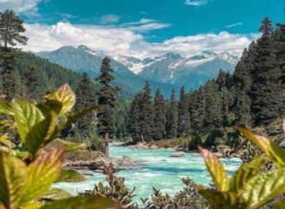 4 Nights 5 days Kashmir Tour Package (Srinagar to Srinagar)