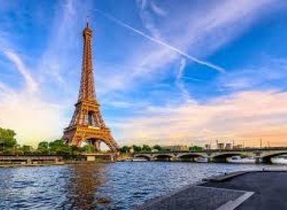 European Highlights - 8 Nights 9 Days Tour