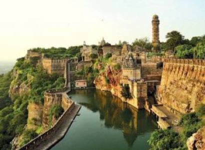 5 Days Kumbhalgarh & Udaipur & Chittorgarh Budget Tour Package