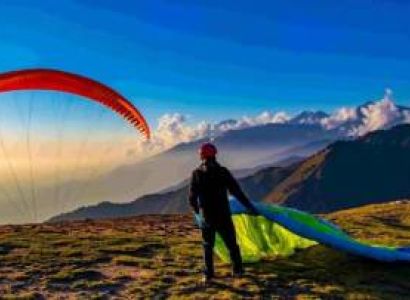 Bir Billing Paragliding Escape - 2 Days Himalayan Adventure