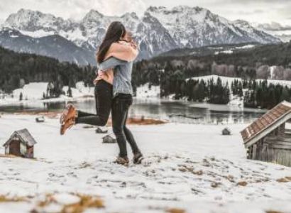 Magical Kashmir Honeymoon Package 6 Nights - 7 Days