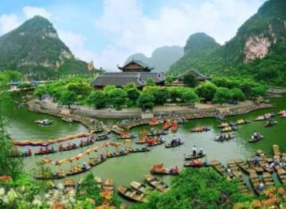 Vietnam 9 Nights - 10 Days Tour Package