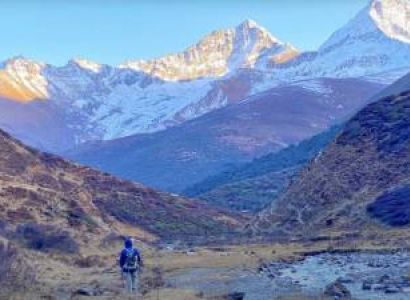 Jomolhari Trek 12 Nights - 13 Days Tour
