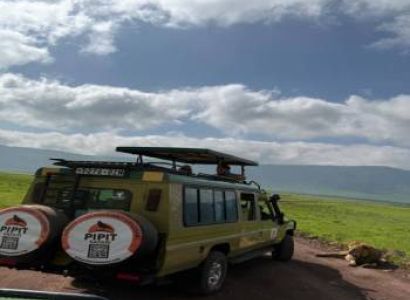 4 Nights 5 Days Tarangire, Serengeti and Ngorongoro Crater - Midrange Safari