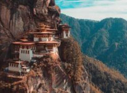 Phuentsholing 2N - Thimphu 1N - Paro 2N Tour