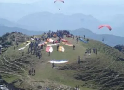 Bir Billing Paragliding Tour Package