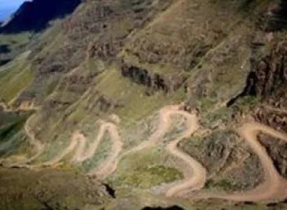 Drakensberg Mountain - Sani Pass Tour