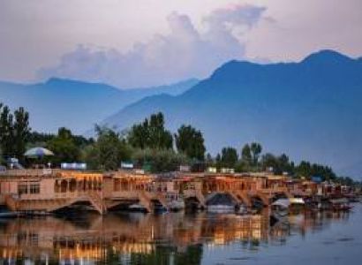 4 Days Kashmir Package