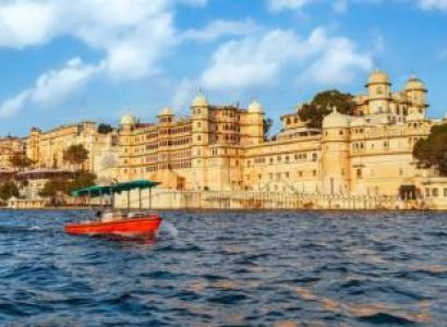 2N - 3D Romantic Udaipur Getaway Tour