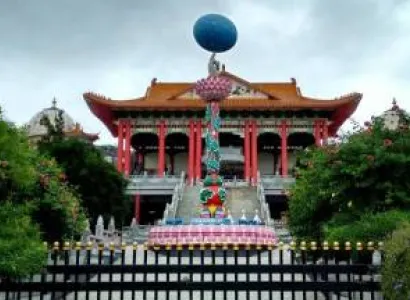 Puttaparthi Honeymoon Tour Package 4D - 3N