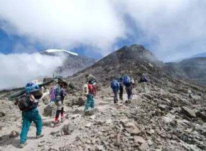 7-Day Passing Through Lemosho Route Trekking Kilimanjaro Tour