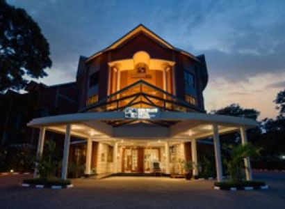 Tanzania Drive in Fly out Mid-Range Safari