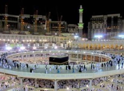 Deluxe Umrah Package 2026