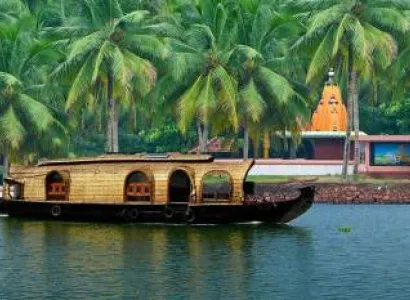Kerala 3N - Alleppey - Kovalam Tour