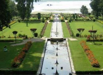 4 Nights and 5 Days Kashmir Package