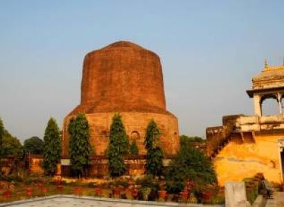 Off The Beaten Track 2 Days - Varanasi Tour