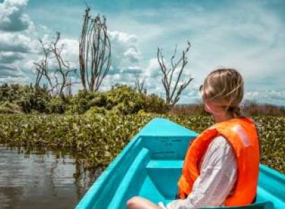 Boat Ride On Lake Naivasha And Walking Safari On Crescent Island Tour