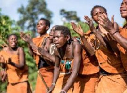 Meet The Batwa Tribe Of Bwindi Tour