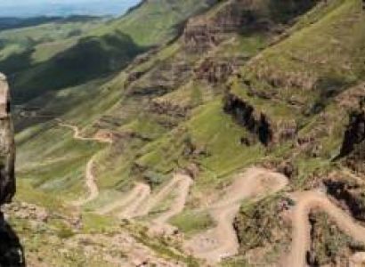 Road Trippin’ The Sani Pass To Lesotho Tour