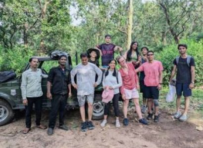 Pachmarhi Deluxe Tour Package 6 Guest