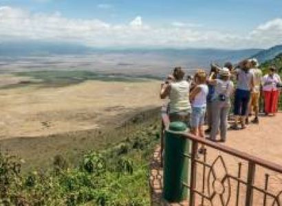 4 DAYS LUXURY SAFARI IN TANZANIA