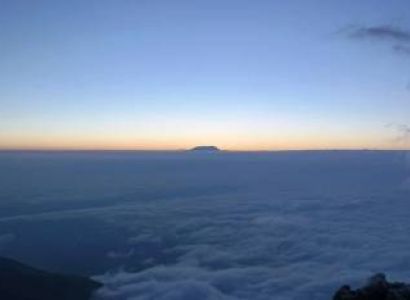 3 Days Mount Meru Trekking Tour