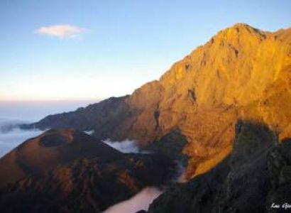 4 Days Trekking Mount Meru Tour