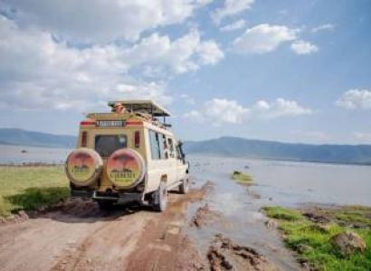 10 Days Midrange Family Safari Tour